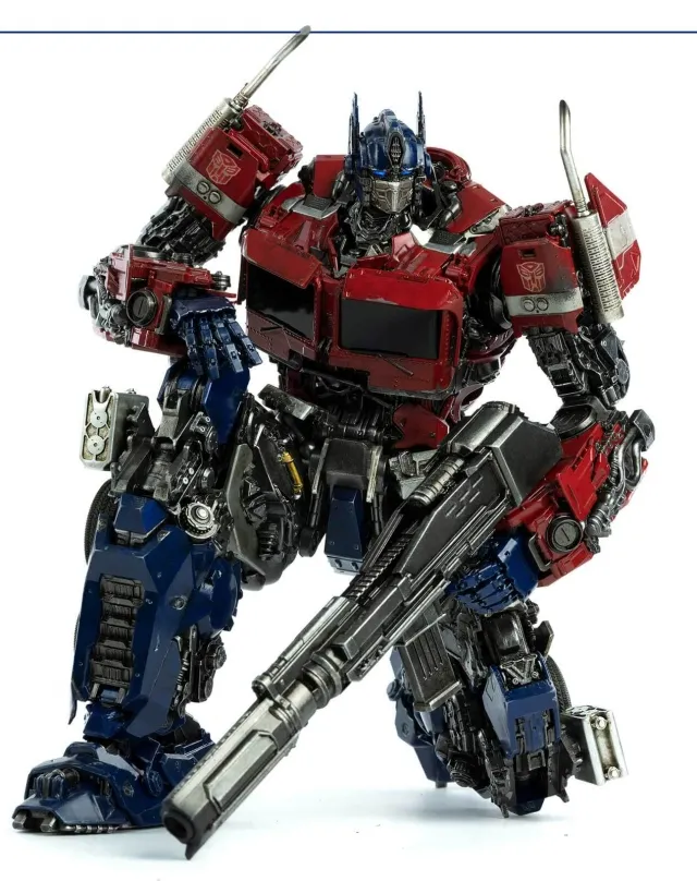 Optimus Prime Collectible Figure DLX Scale Collectible