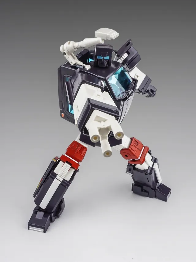 MX-8T Aegis Cartoon Version | XTransbots 3rd Party MP-Scale Figure