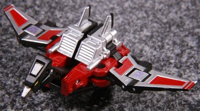 MP-13 Soundwave and Laserbeak | Masterpiece G1 Transformers Figure