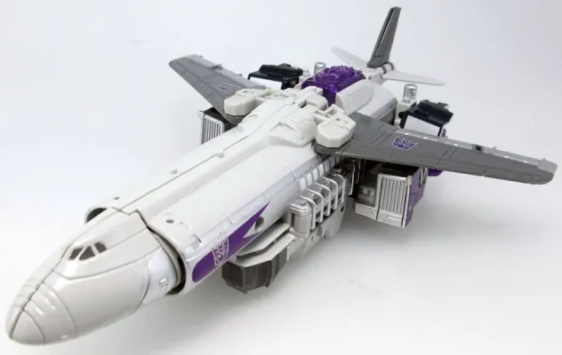 LG57 Octane | Takara Tomy Transformers Legends Figure | TFSource