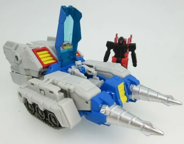 LG65 Targetmaster Twin Twist | Takara Tomy Transformers Legends