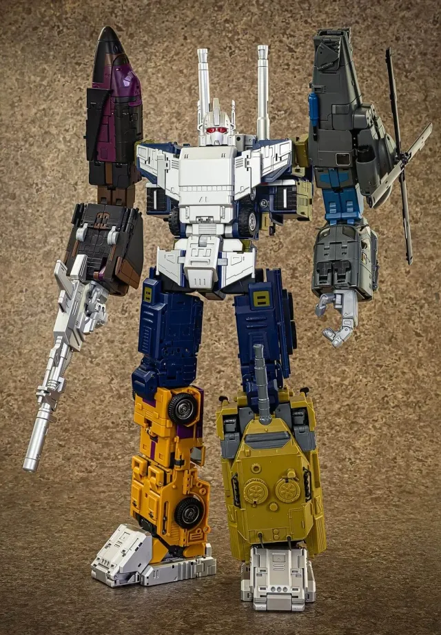 PS-17 Probus | Mastermind Creations Assaultus Combiner 3rd Party