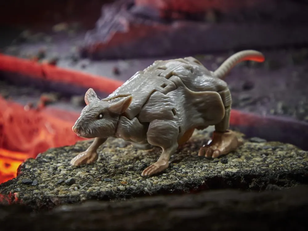 WFC-K2 Rattrap | War for Cybertron Kingdom Transformers Figure