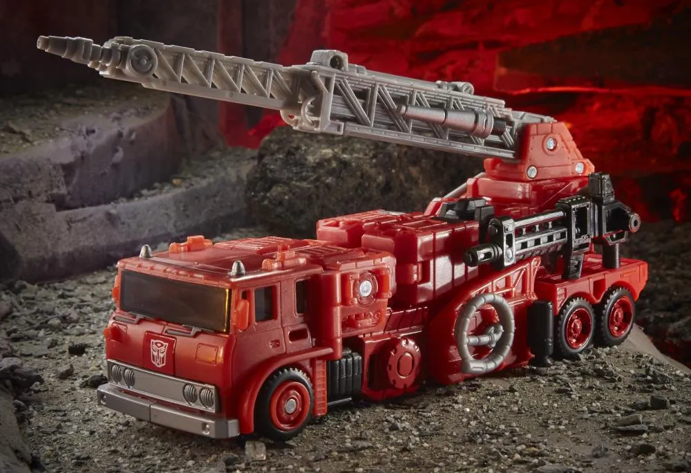 WFC-K19 Inferno | Transformers War for Cybertron Kingdom Chapter