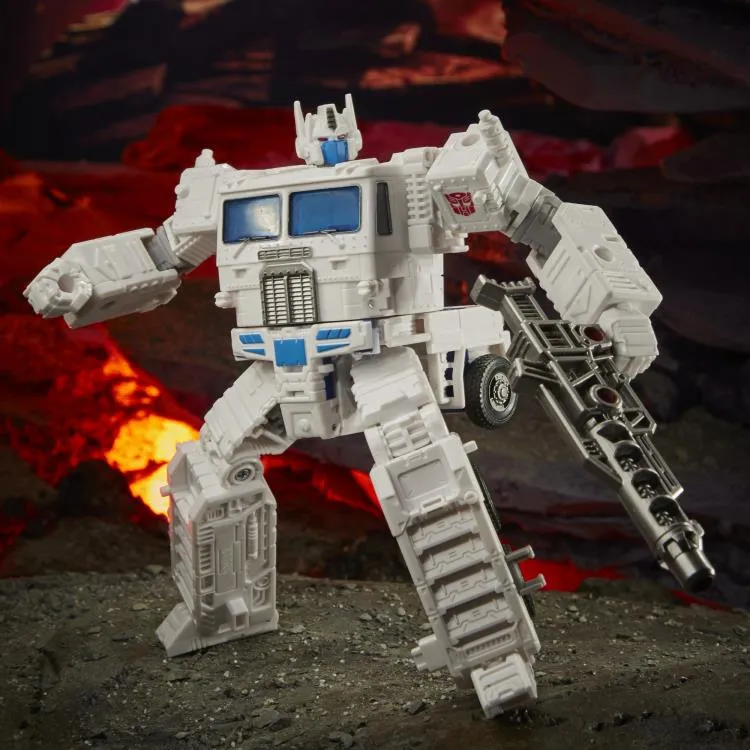 WFC-K20 Ultra Magnus | War for Cybertron Kingdom Transformers