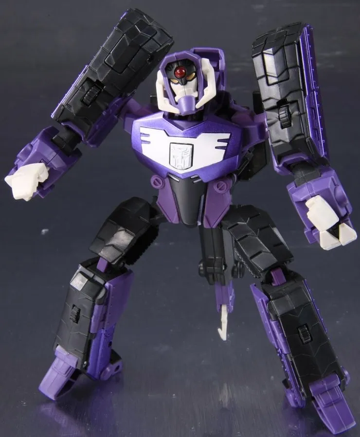 TA45 Shockwave Original Color Version | Japanese Transformers