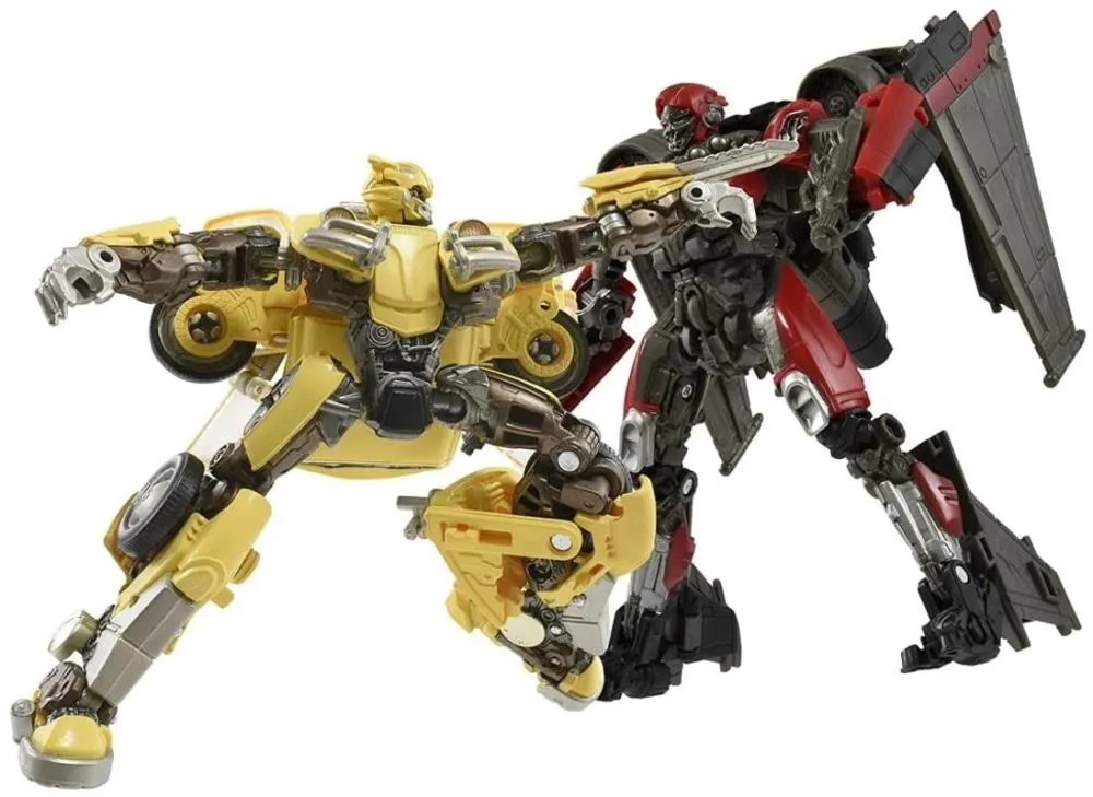 SS-01 Bumblebee Premium Finish | Studio Series Transformers Figure