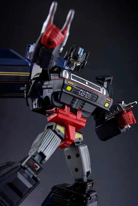 MX-17B Shout Black Diamond Version Limited Edition | XTransbots