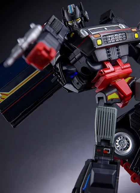 MX-17B Shout Black Diamond Version Limited Edition | XTransbots
