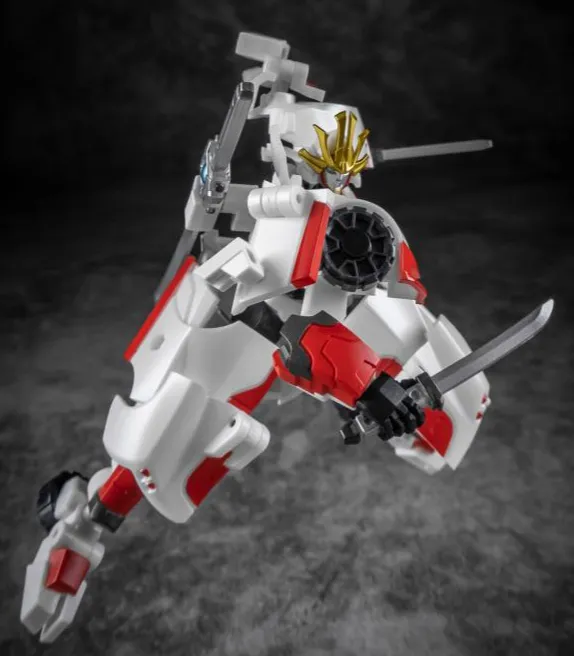 ラムマバニー・サイバーキャット・チャイナ Limited Edition TransArt Blackarachnia Figure | Bombusbee
