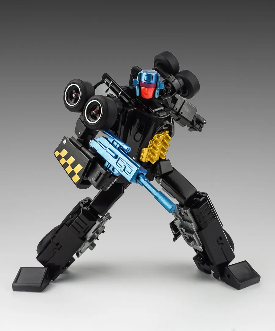 MX-16B Overheat | XTransbots 3rd Party MP-Scale Figure | TFSource