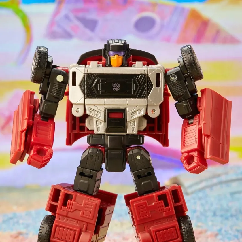 Dead End | Transformers Legacy Figure by Hasbro | TFSource