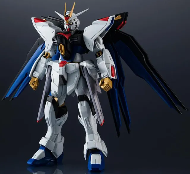 コミック・アニメ DESTINY GUNDAM ZGMF-X20A Amazon.com: Bandai Gundam Seed Destiny Strike Freedom ZGMF-X 20A