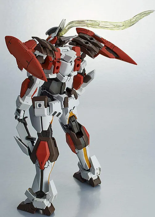 ARX-8 Laevatein Version IV 1/60 Scale High Grade Model Kit | Full