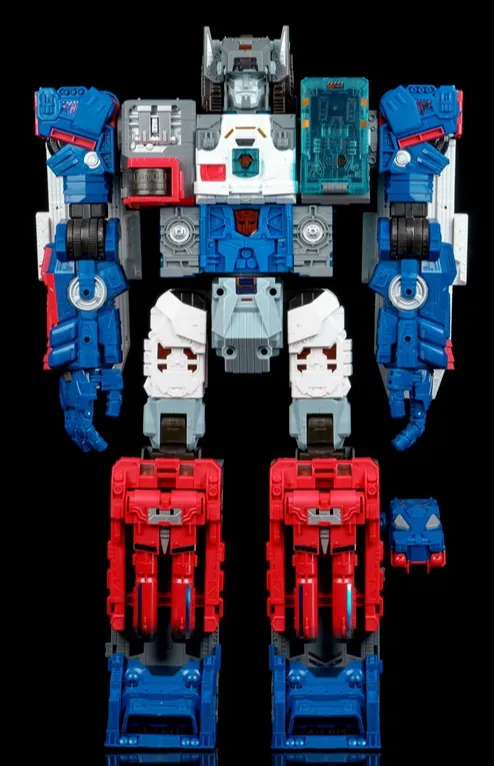 Fortress Maximus Titan Class SDCC Exclusive  | Transformers Generations Titans Return