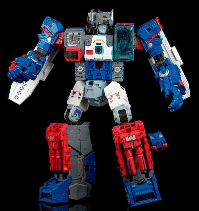 Fortress Maximus | Titans Return Transformers Figure | TFSource