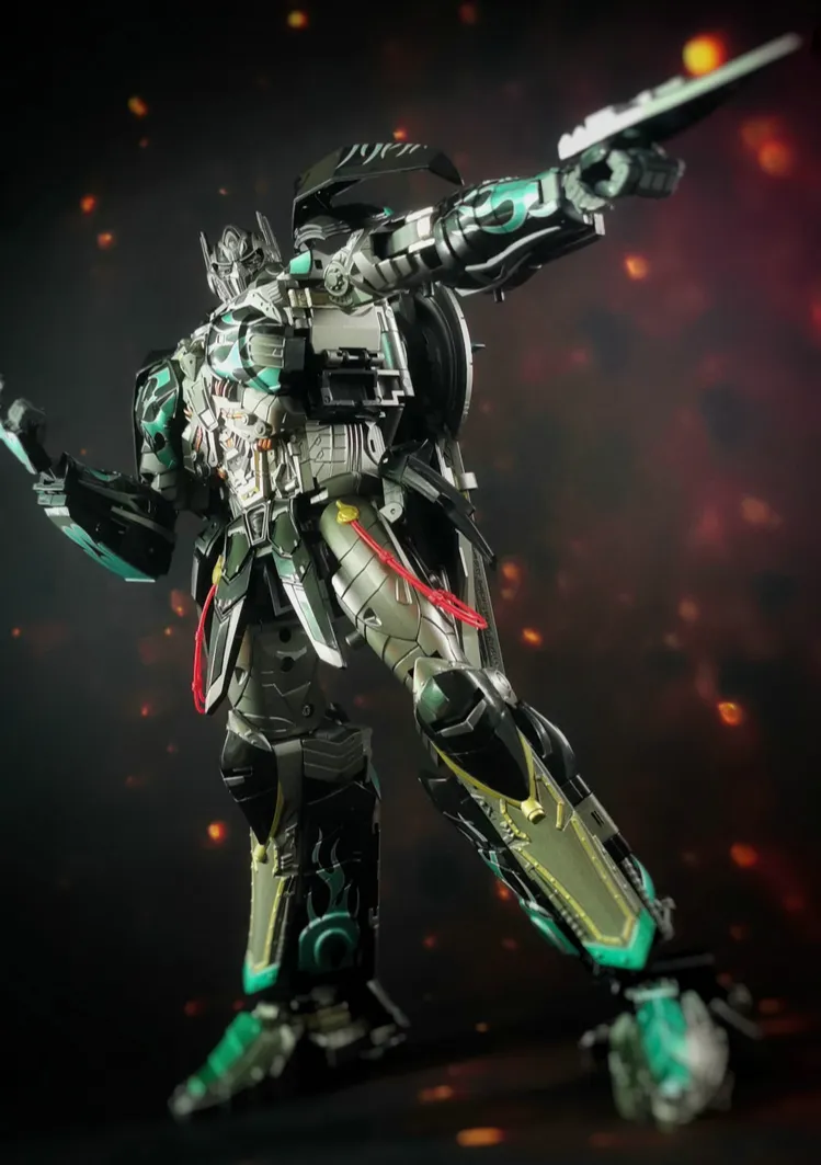 R-02B Challenger Black Version | Unique Toys 3rd Party Movie