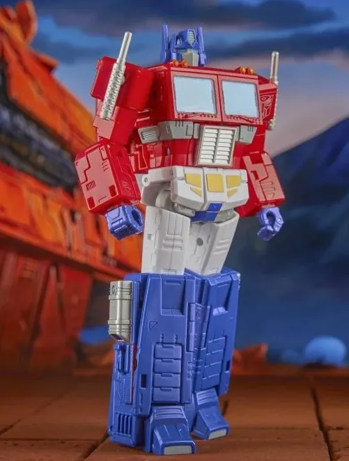 86-31 Optimus Prime | Studio Series 86 Transformers Figure | TFSource