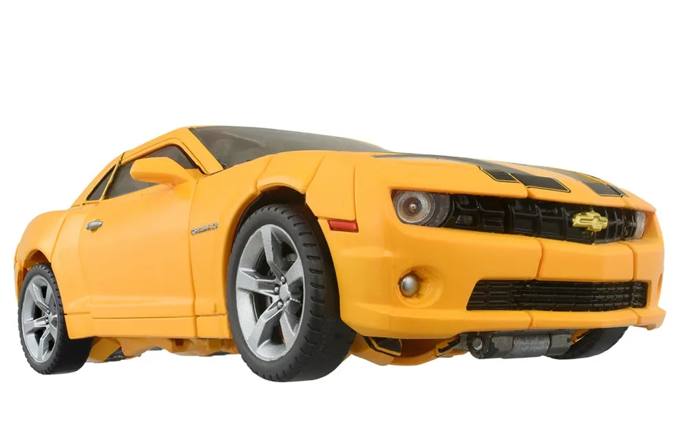 MPM-3 Bumblebee | T Spark Transformers Figure by Takara Tomy