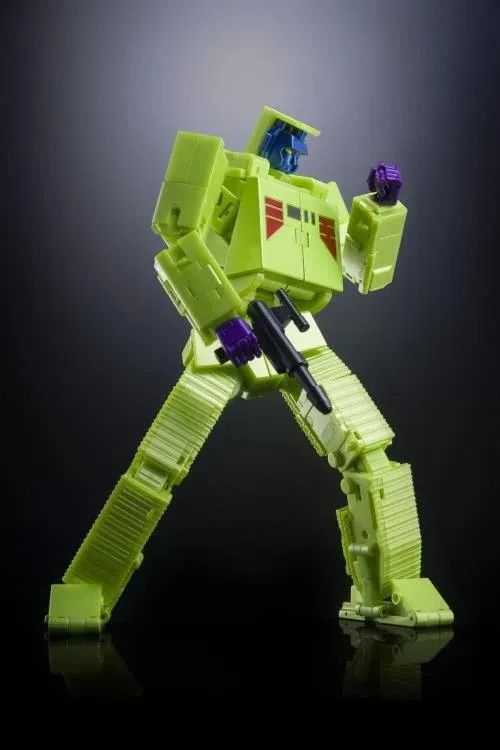 MX-45 Razer | XTransbots 3rd Party MP-Scale Figure | TFSource