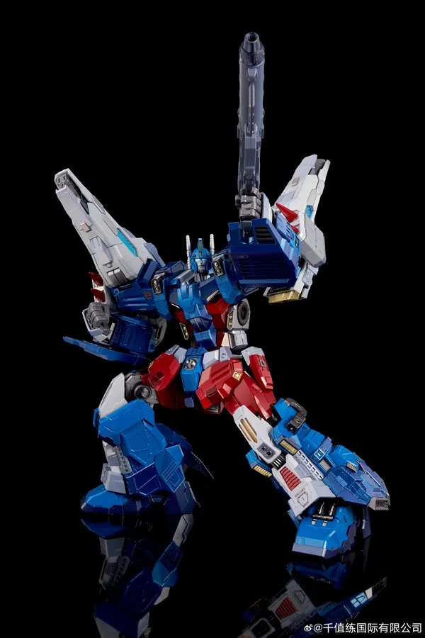 Ultra Magnus | Flame Toys Kuro Kara Kuri Transformers Figure