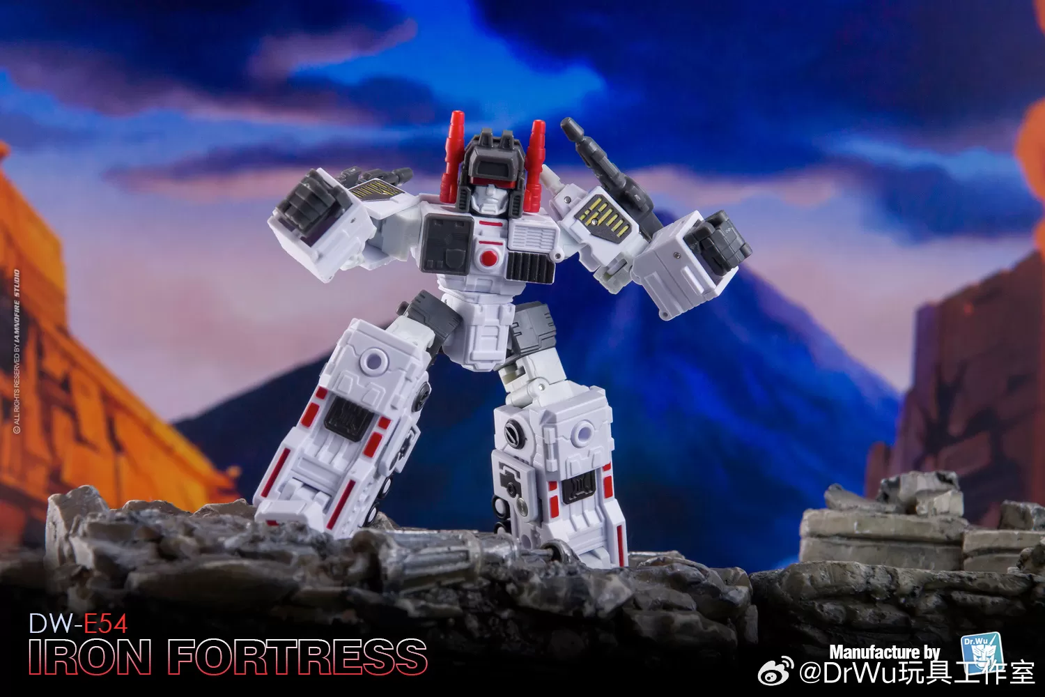 DW-E54G Iron Fortress | Dr. Wu