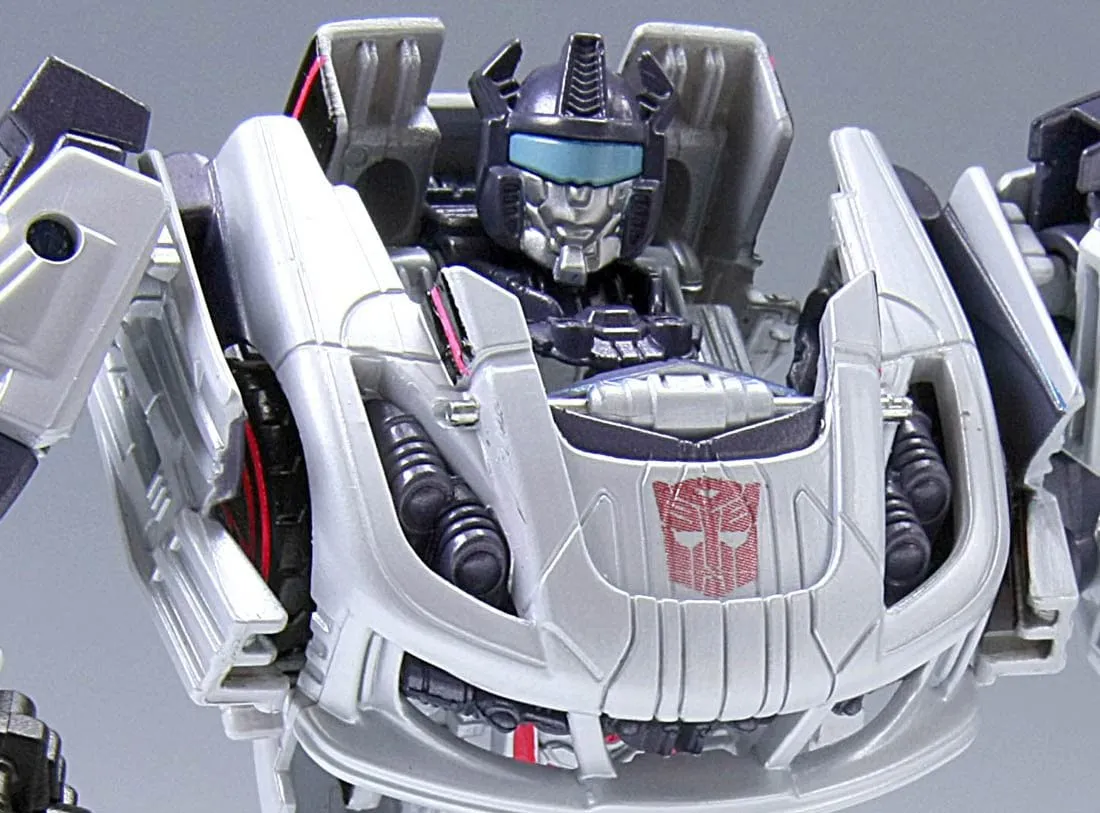 TG02 Autobot Jazz | Fall of Cybertron Transformers Figure