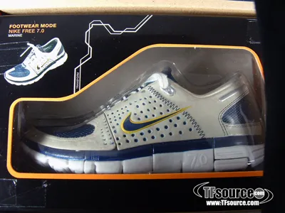 Marine Convoy Optimus Prime Nike Free 7.0 | Nike Sports Label