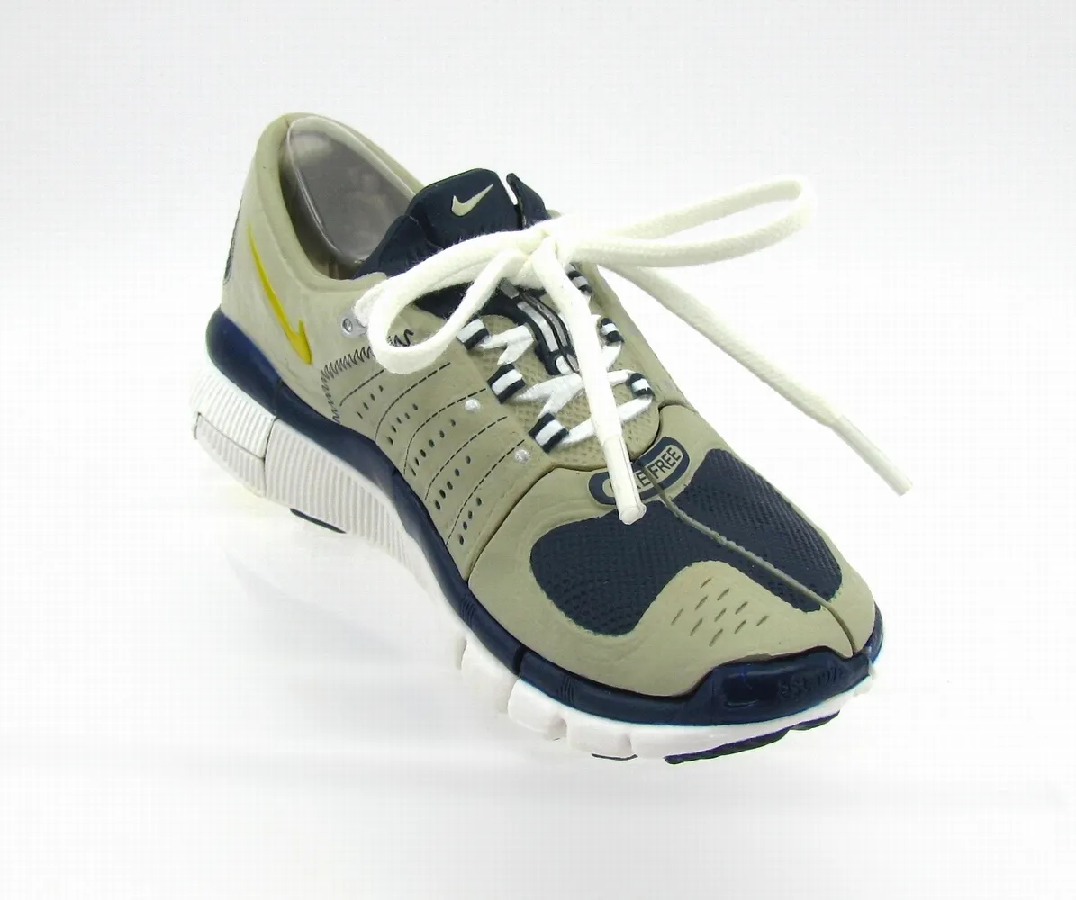 Marine Convoy Optimus Prime Nike Free 7.0 | Nike Sports Label