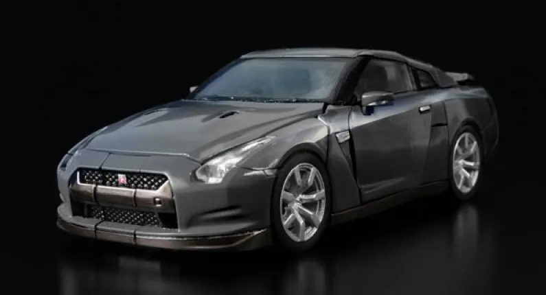 トランスフォーマー Nissan GT-R 黒プライムセット Takara Tomy