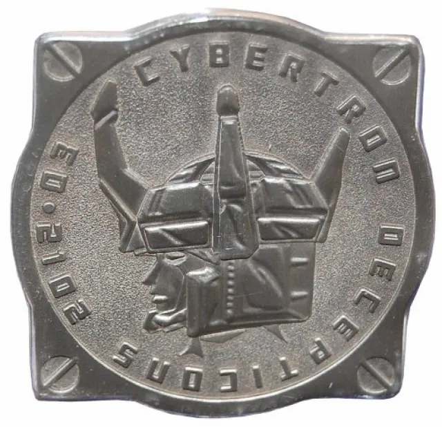 MP-11 Starscream Collectors Coin | Transformers Masterpiece
