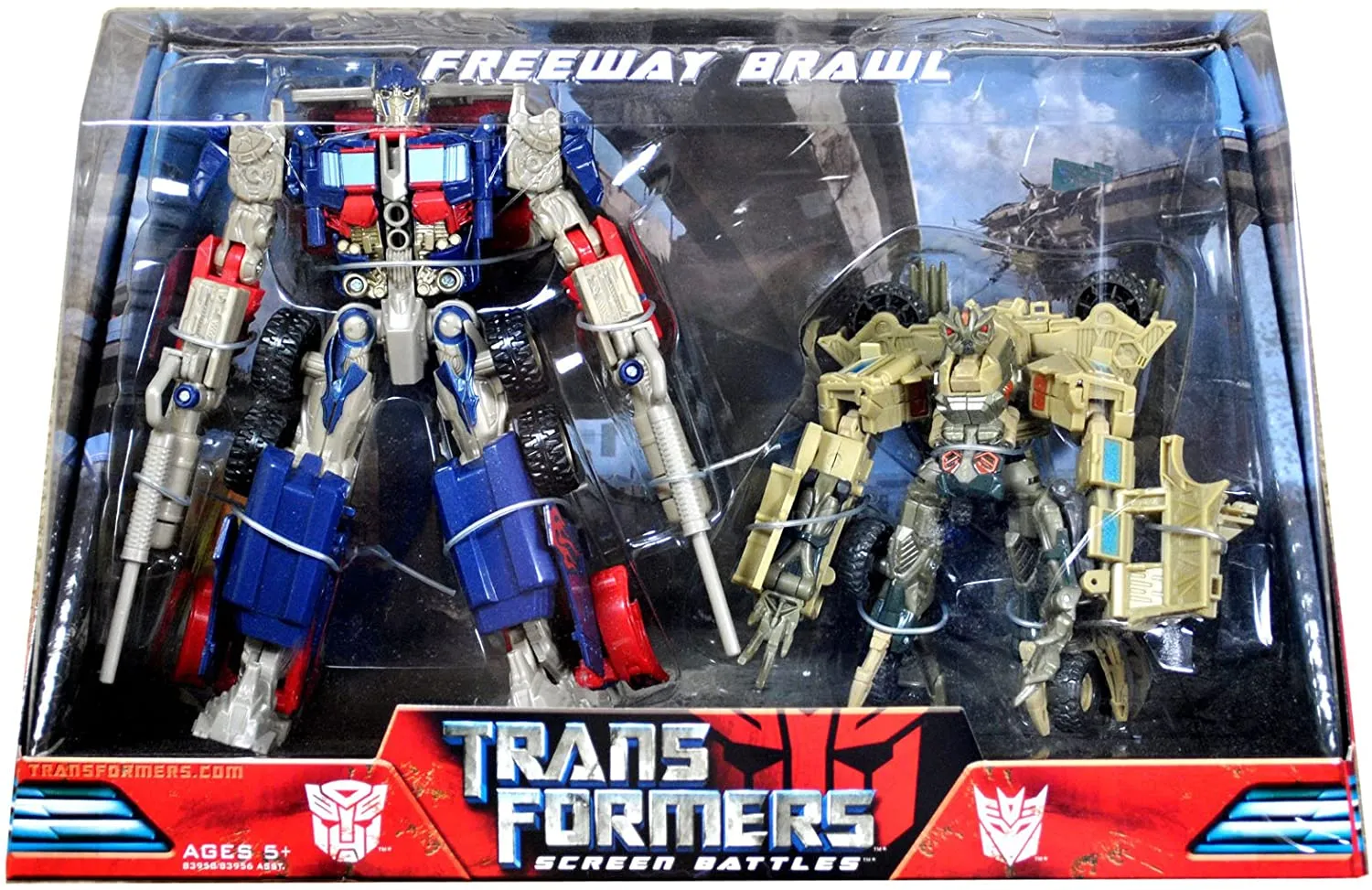 Voyager Class Freeway Brawl Exclusive | Transformers the Movie
