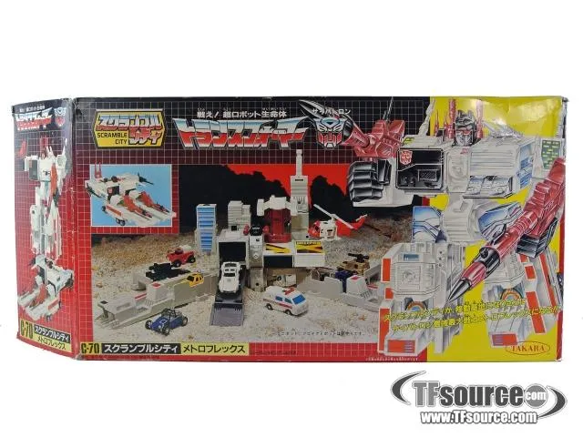 C-70 Metroplex | Vintage Japanese G1 Transformers