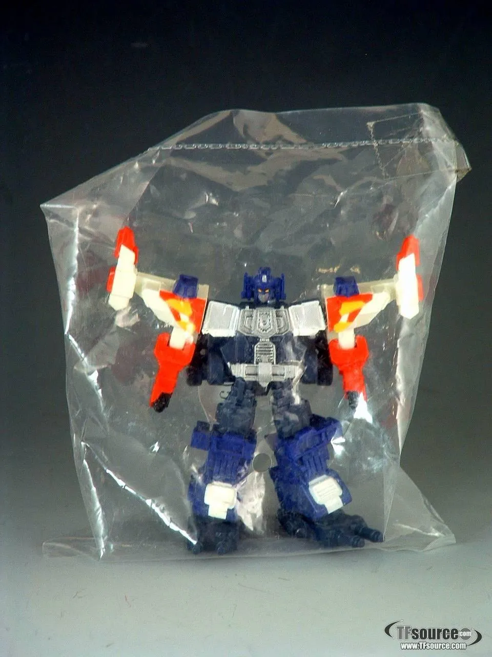 Wing Convoy PVC figure TV Magazine Exclusive | Transformers Superlink Energon