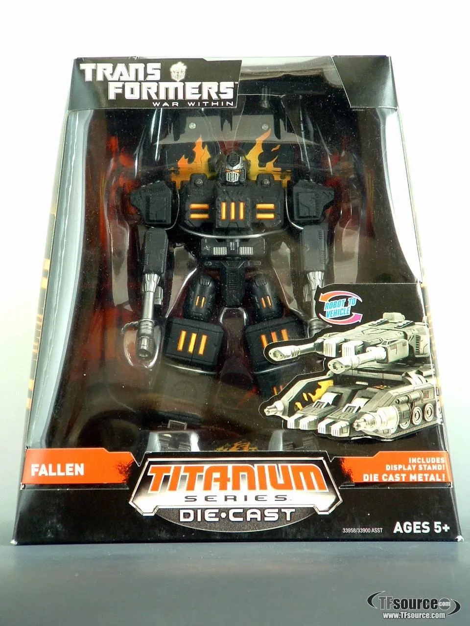 Titanium Series Transformers - The Fallen 15cm In Metallopressato - Action Figure Cybertroniana Convertibile