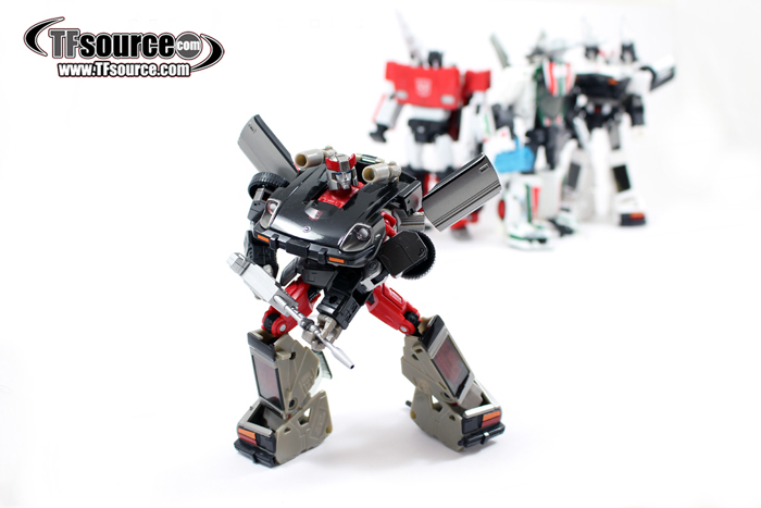 Both sides of the war employ endless repaints