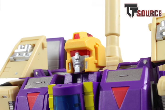 DX9 D-08 Gewalt