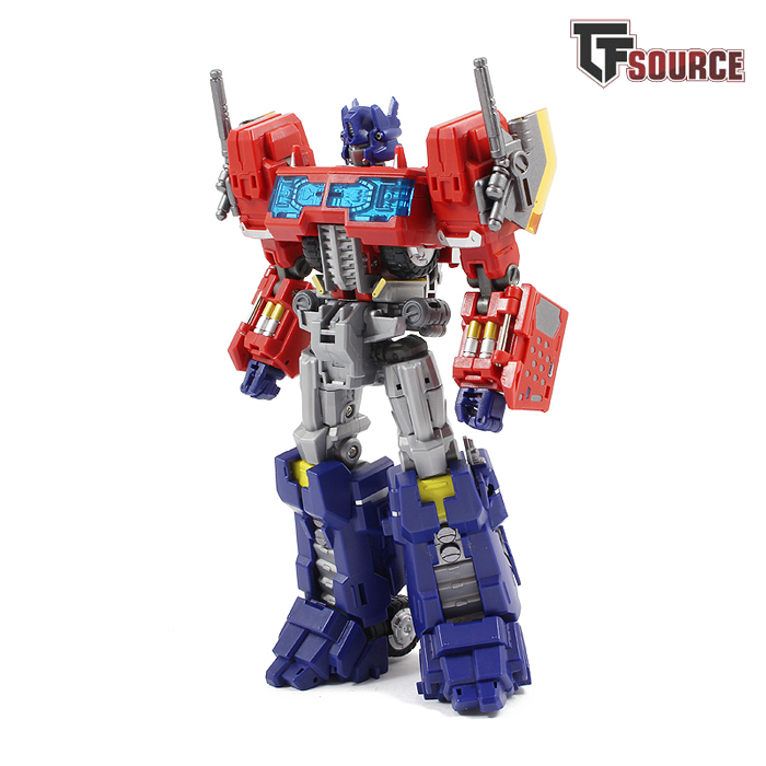 MakeToys Cross Dimension Striker Manus