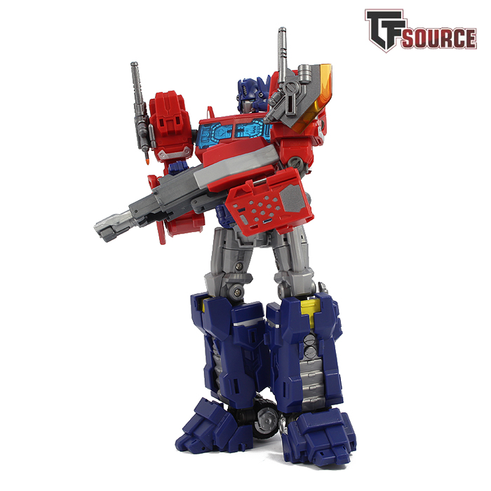 MakeToys Cross Dimension Striker Manus