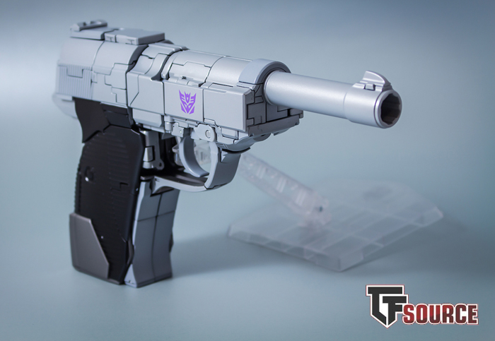TakaraTomy Masterpiece MP-36 Megatron