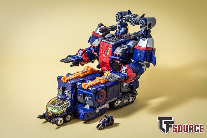 TakaraTomy Diaclone