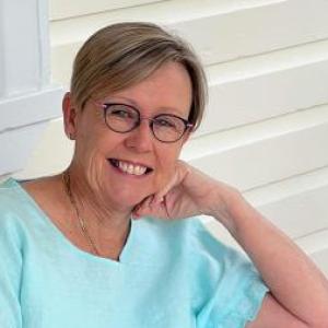 Suzanne Cobden