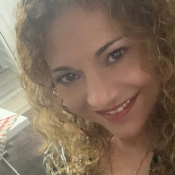 Karla Furtado 