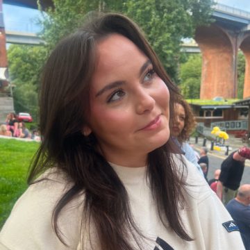 Madeleine  Secker 