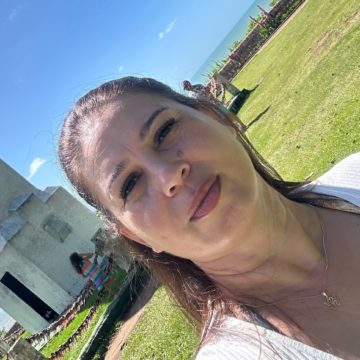 Djanifer Cátia Correa Castro Jenny