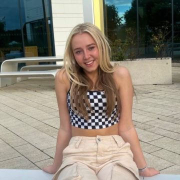 Abbie Barrett