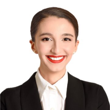 Zeynab  Hasannezhad 