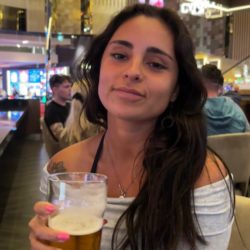 Manuela 