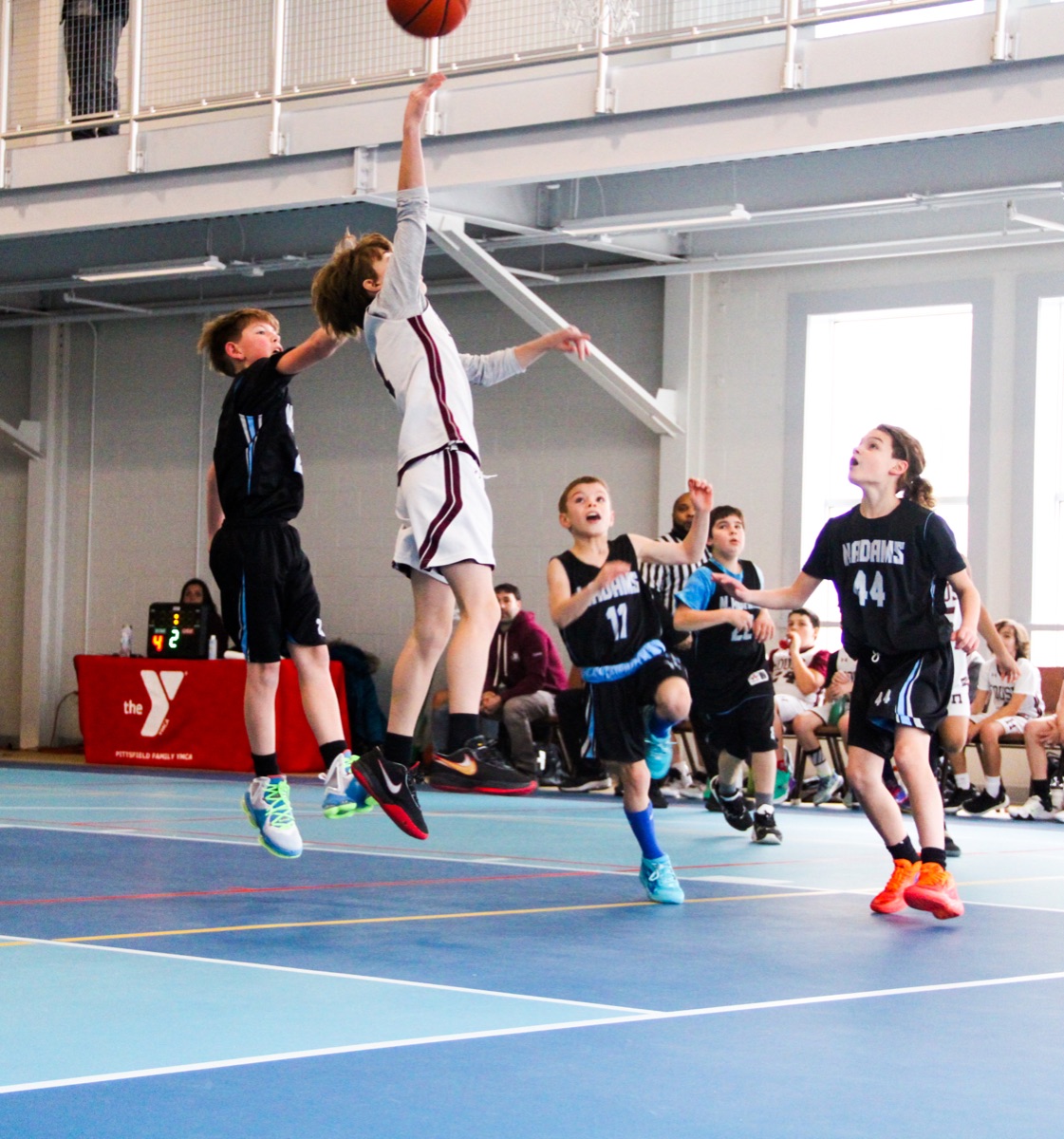 Housatonic Youth Basketball Home