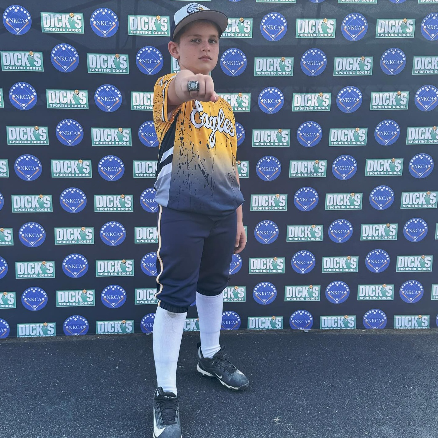 samanthatholl+tps1@outlook.com